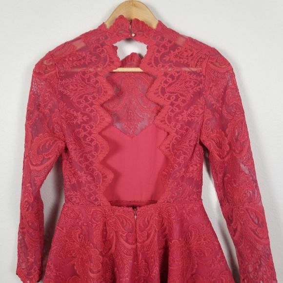 Saylor NYC Rita Rasberry Lace Brocade Fit & Flare Exposed Back Mini Dress Size S - Picture 11 of 15